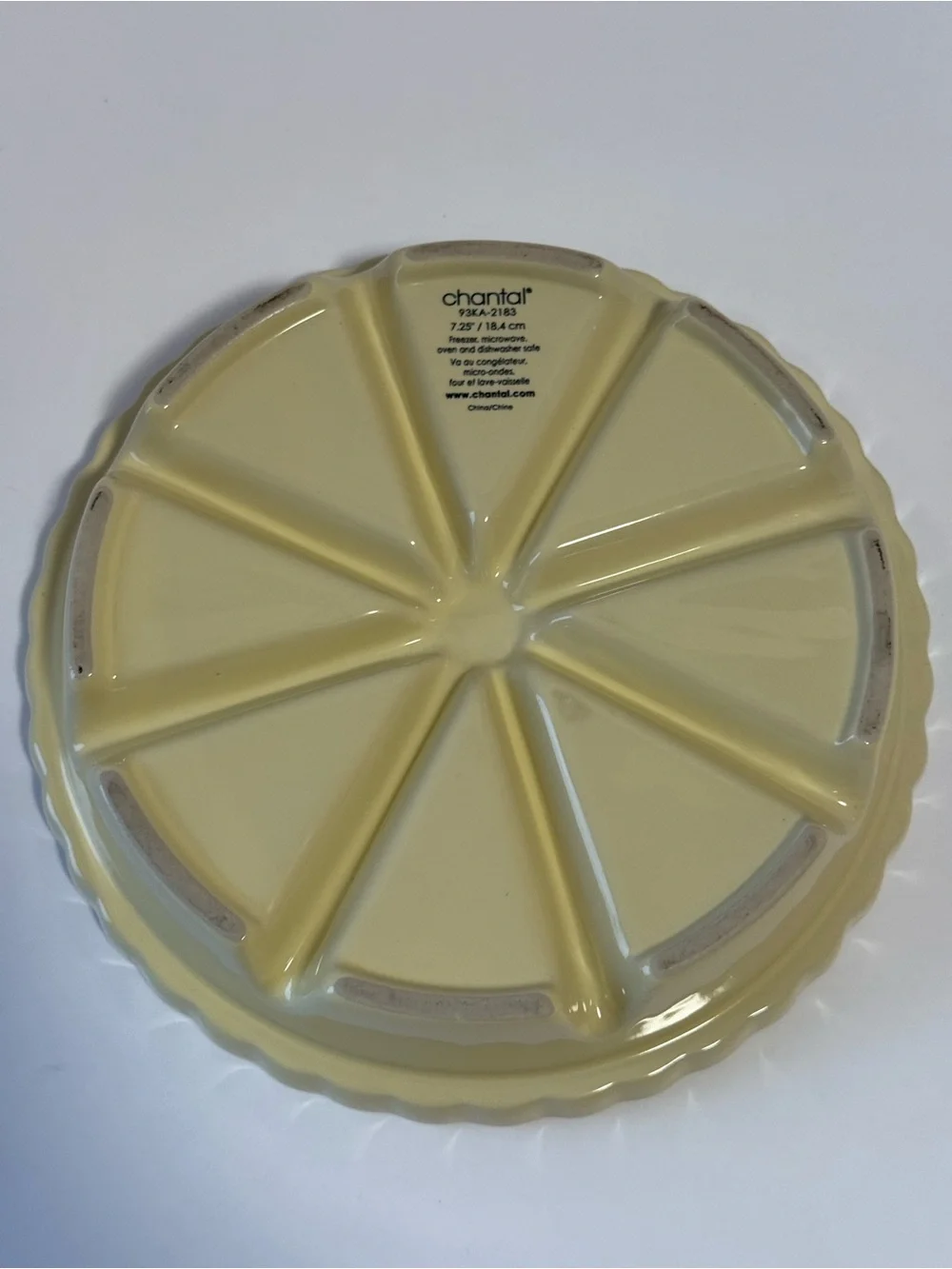 Chantal Ceramic 8 Section Mini Scone Pan Divided Pie Dish 7.25